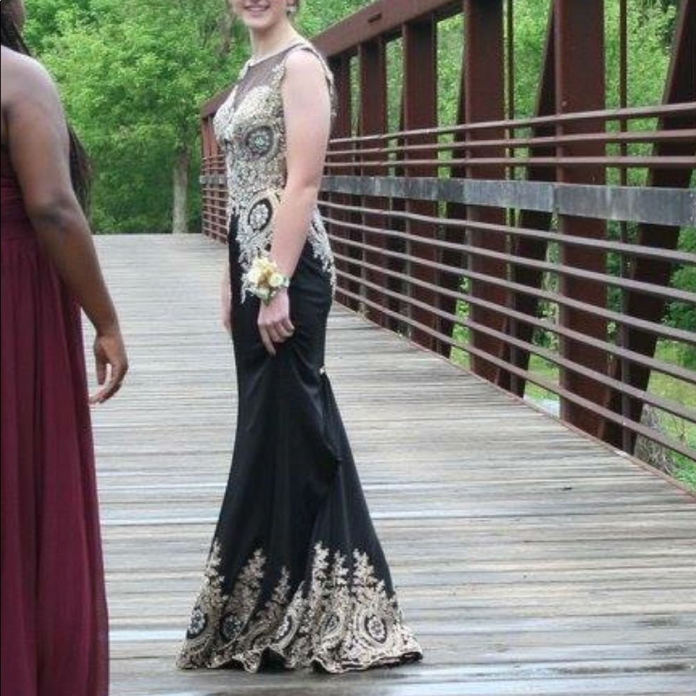 Prom Dress - Picture 3 of 3